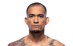 Yancy Medeiros