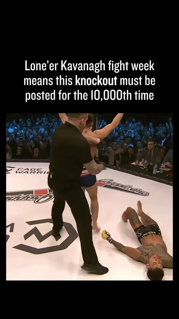 It’s just so slick 😳

(🎥 via @cagewarriors)