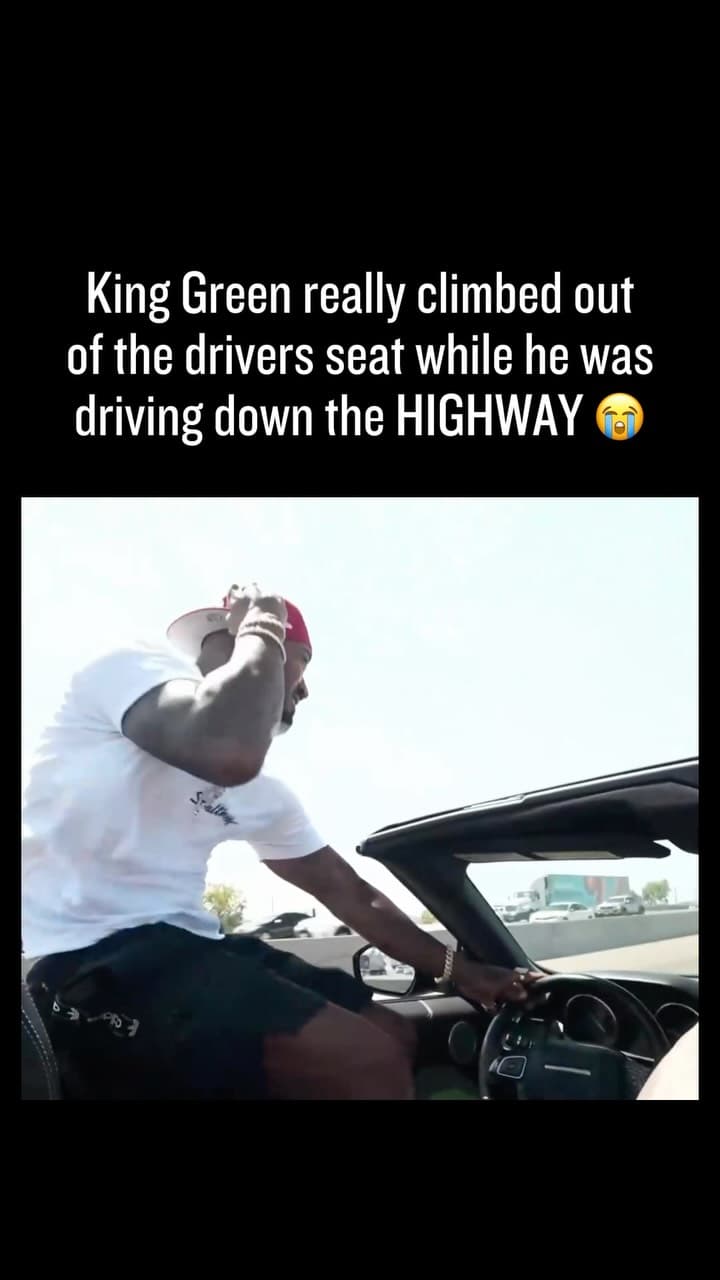 Dawg stay seated 💀