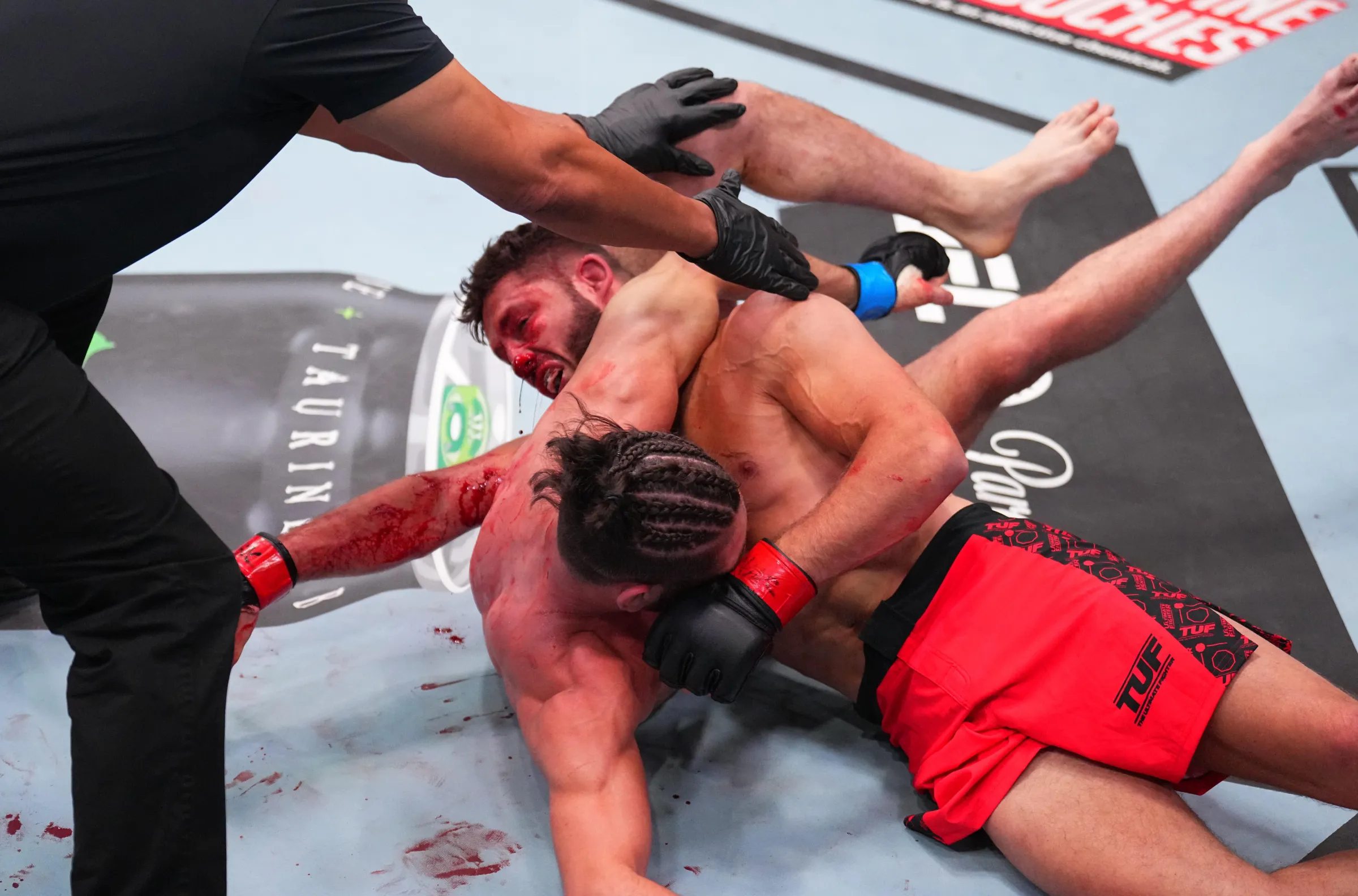 Osmanli Submits Strong, Sets Up TUF 34 Finale Grudge Match