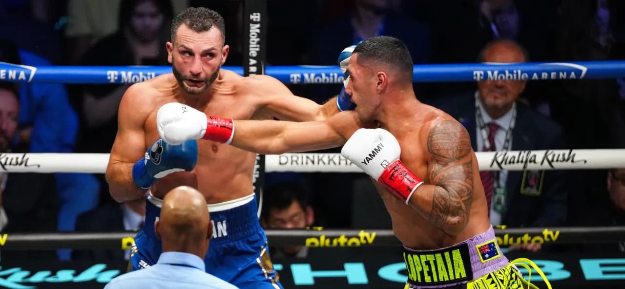 Jai Opetaia Stops Noel Mikaelian in Round 9 in Vegas