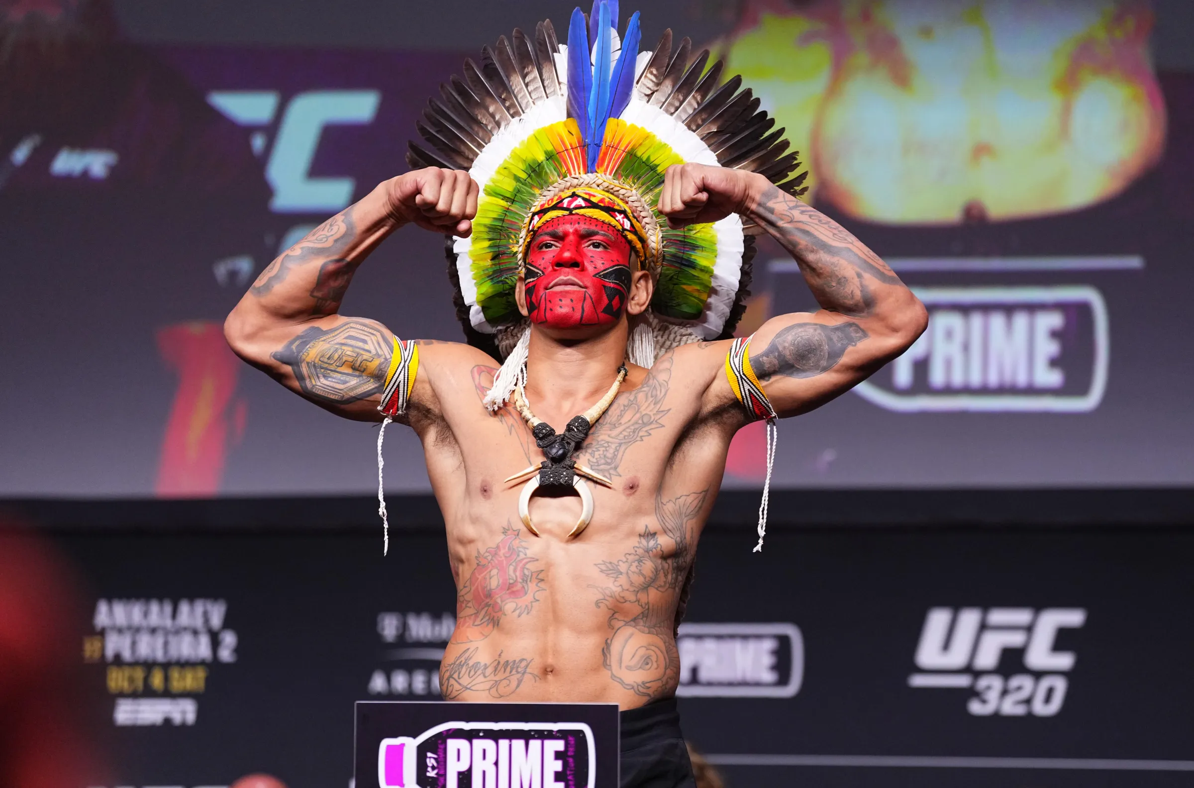 Alex Pereira Teases 'Big Challenge' for UFC Comeback
