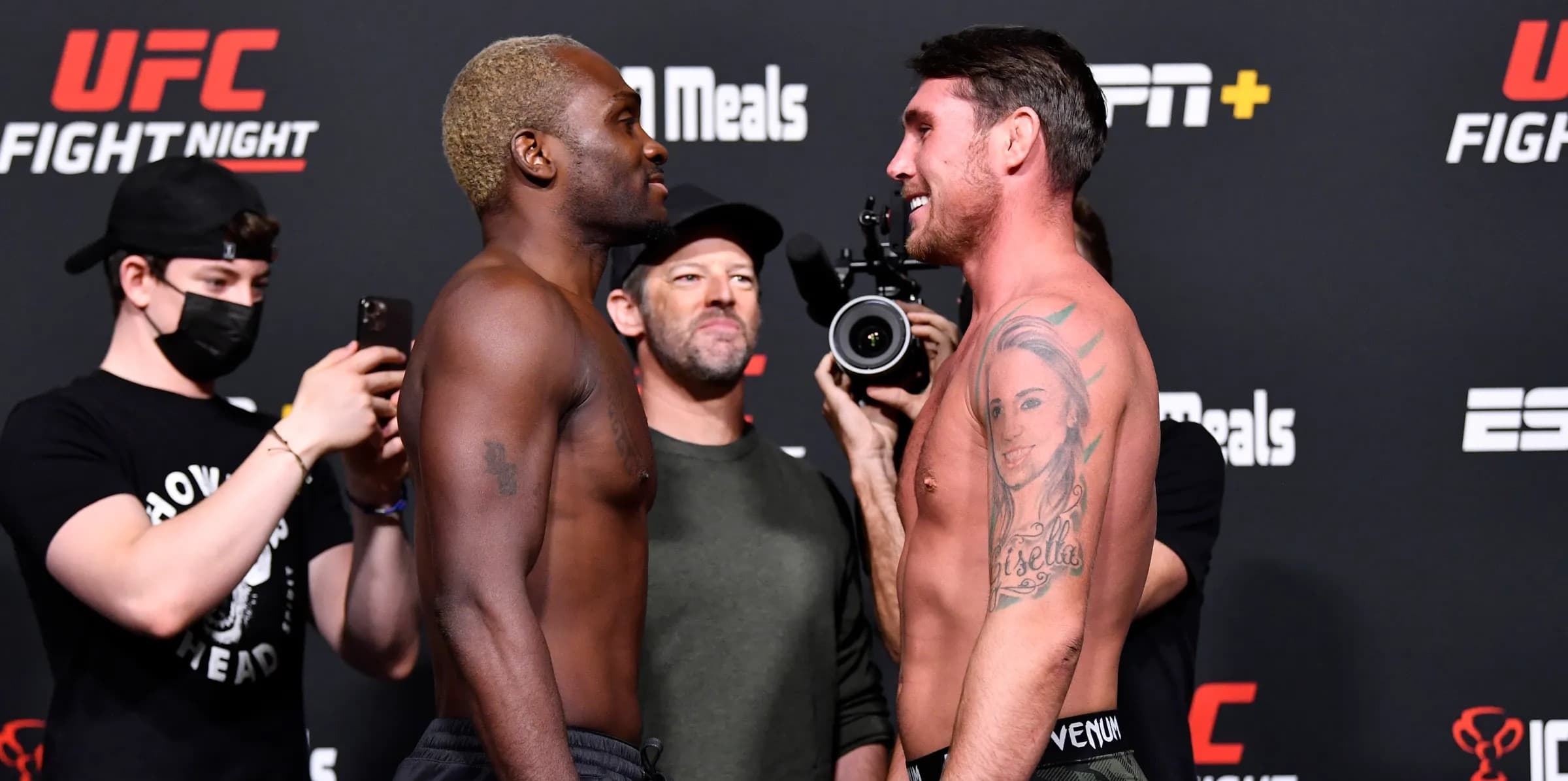 Derek Brunson Signs With BKFC, Sets Up Possible Till Rematch