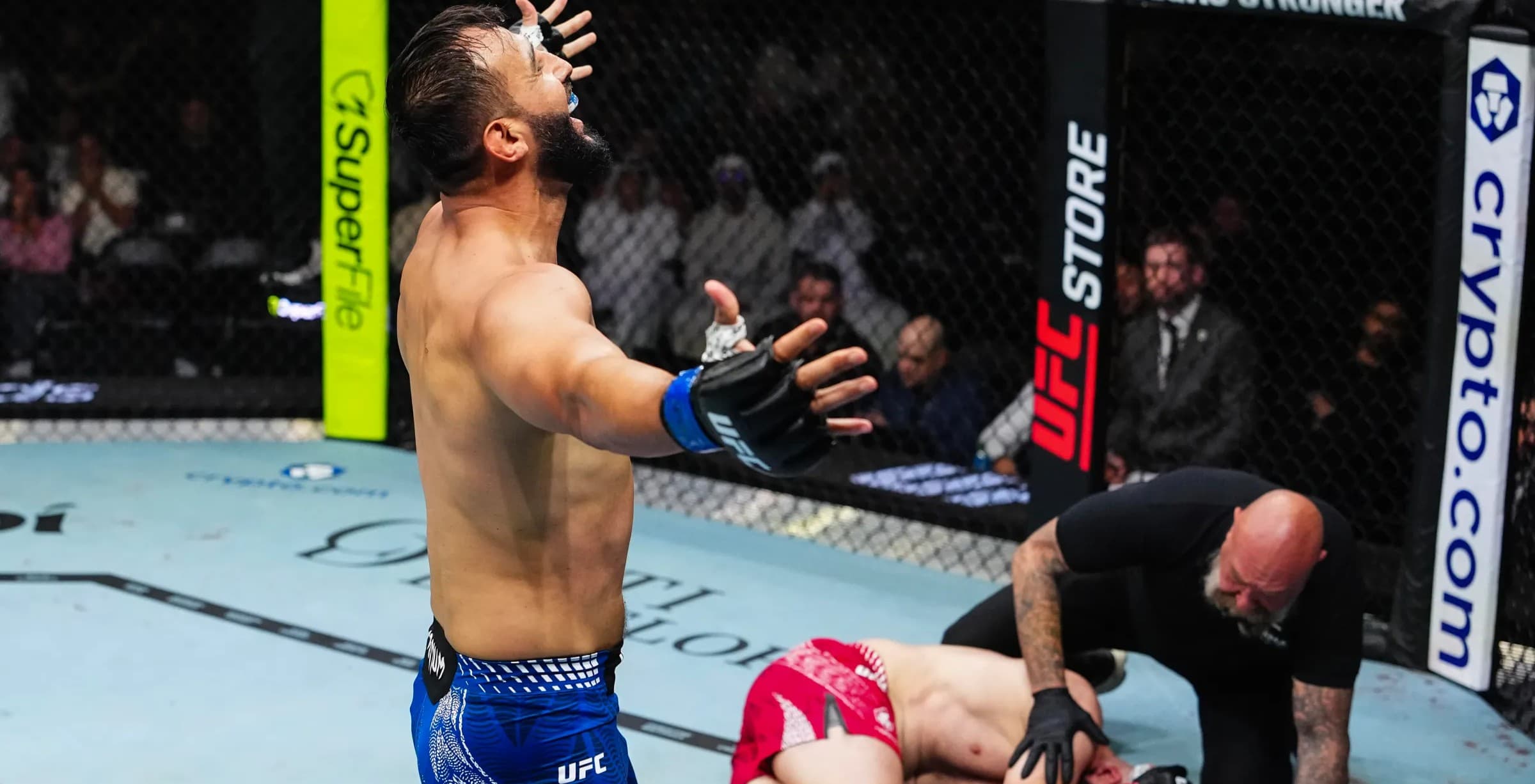 Dominick Reyes Blasts Out Murzakanov at UFC 333