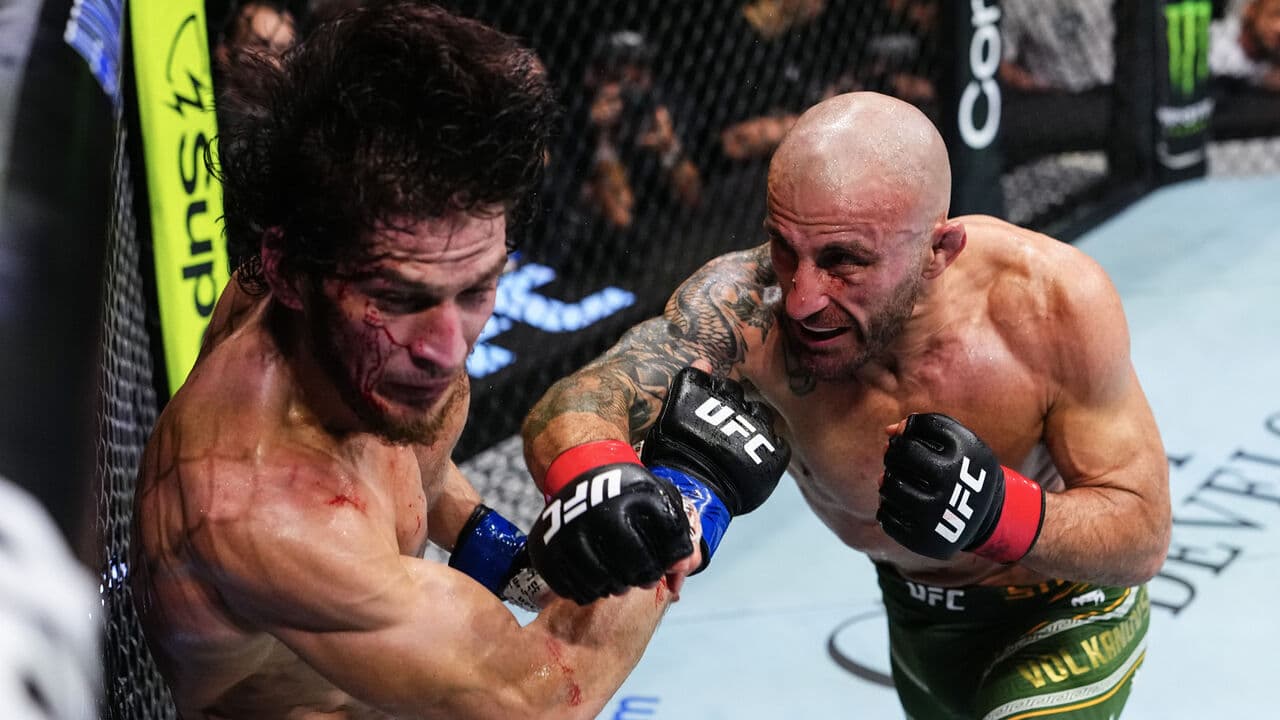 Volkanovski Knocks Out Evloev, Volkov Wins at UFC 333