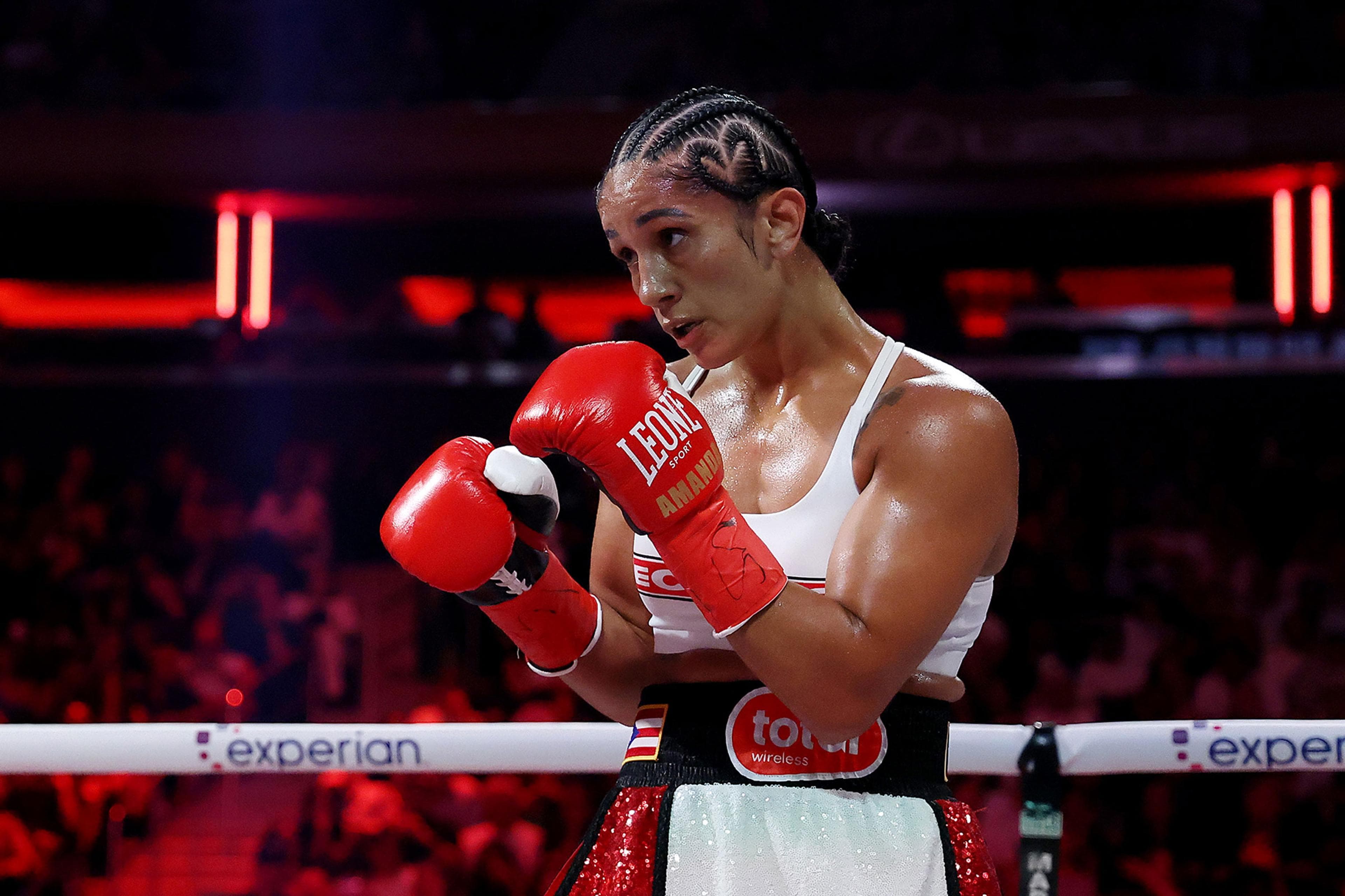 Serrano Escapes Manzur With Majority Decision Win