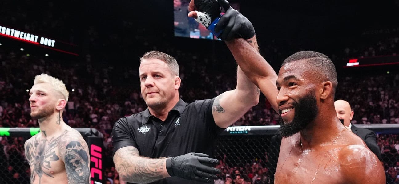 Parnasse Knocks Out Hooker in UFC Paris Debut Win